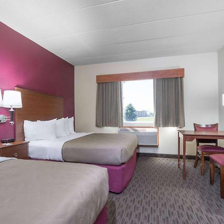 Americinn By Wyndham Baldwin Eksteriør bilde