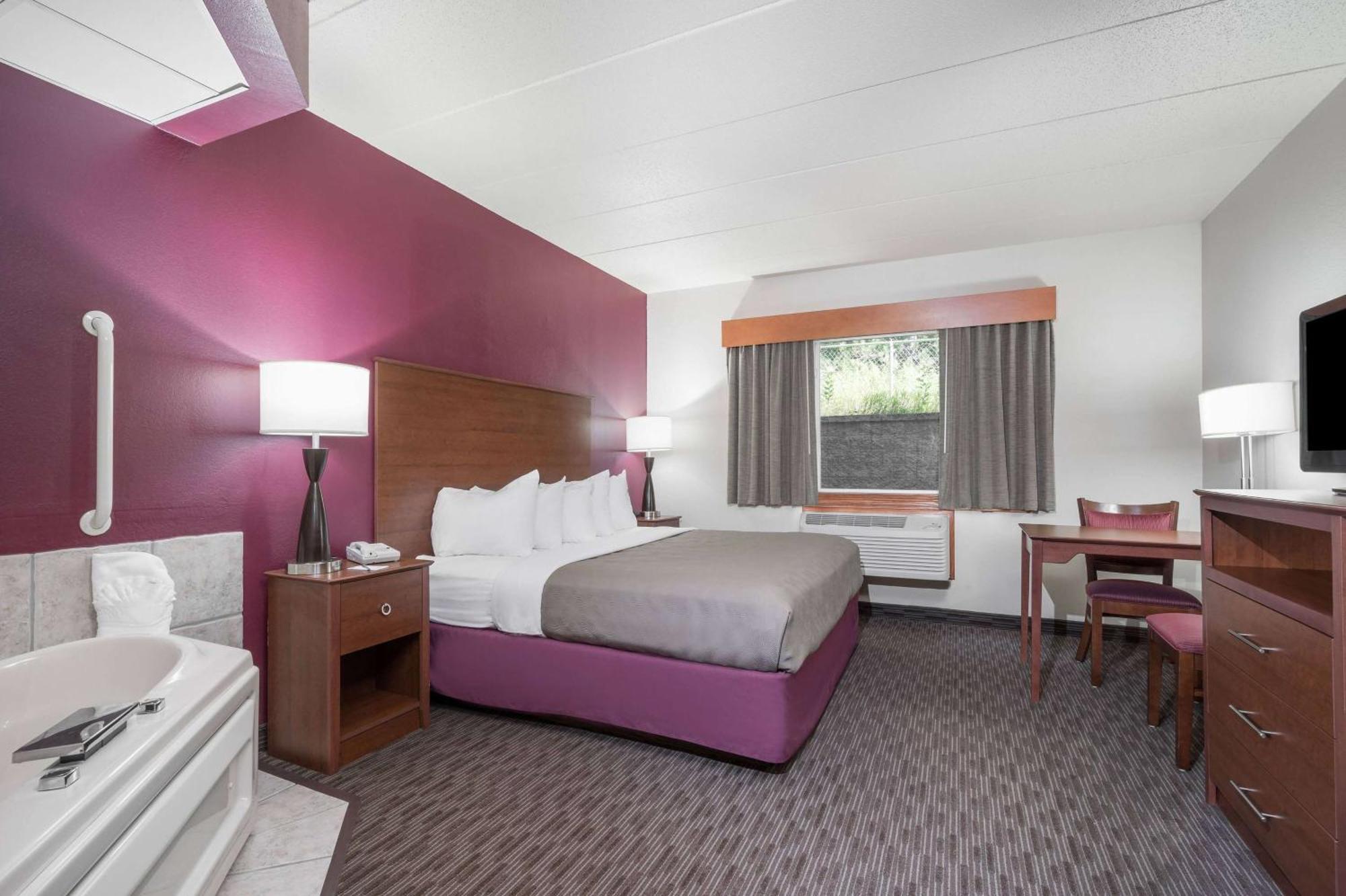 Americinn By Wyndham Baldwin Eksteriør bilde